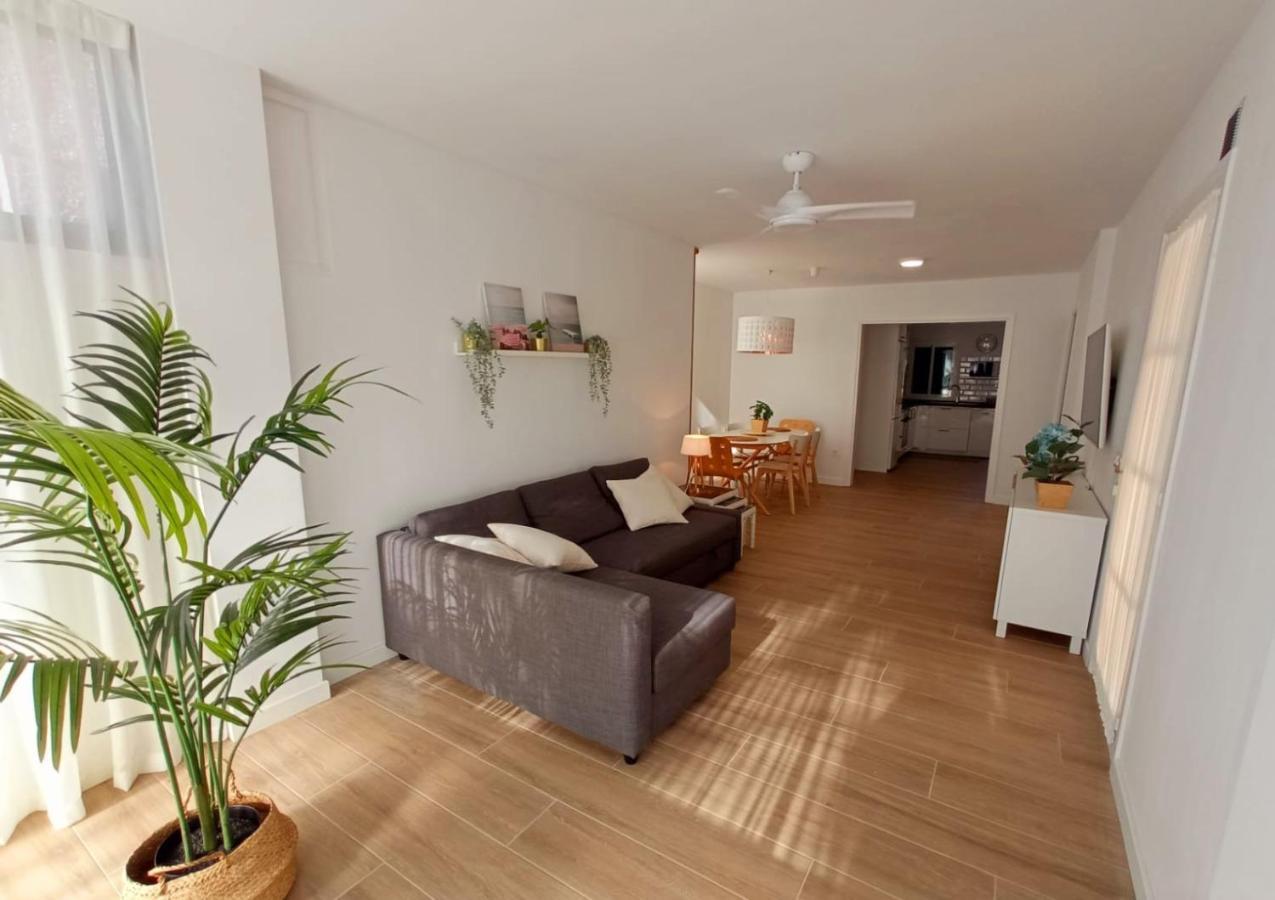 Las Americas Beach House Арона Экстерьер фото