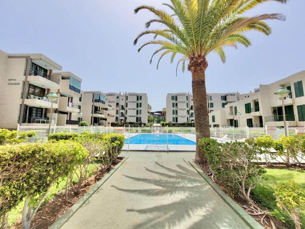 Las Americas Beach House Арона Экстерьер фото