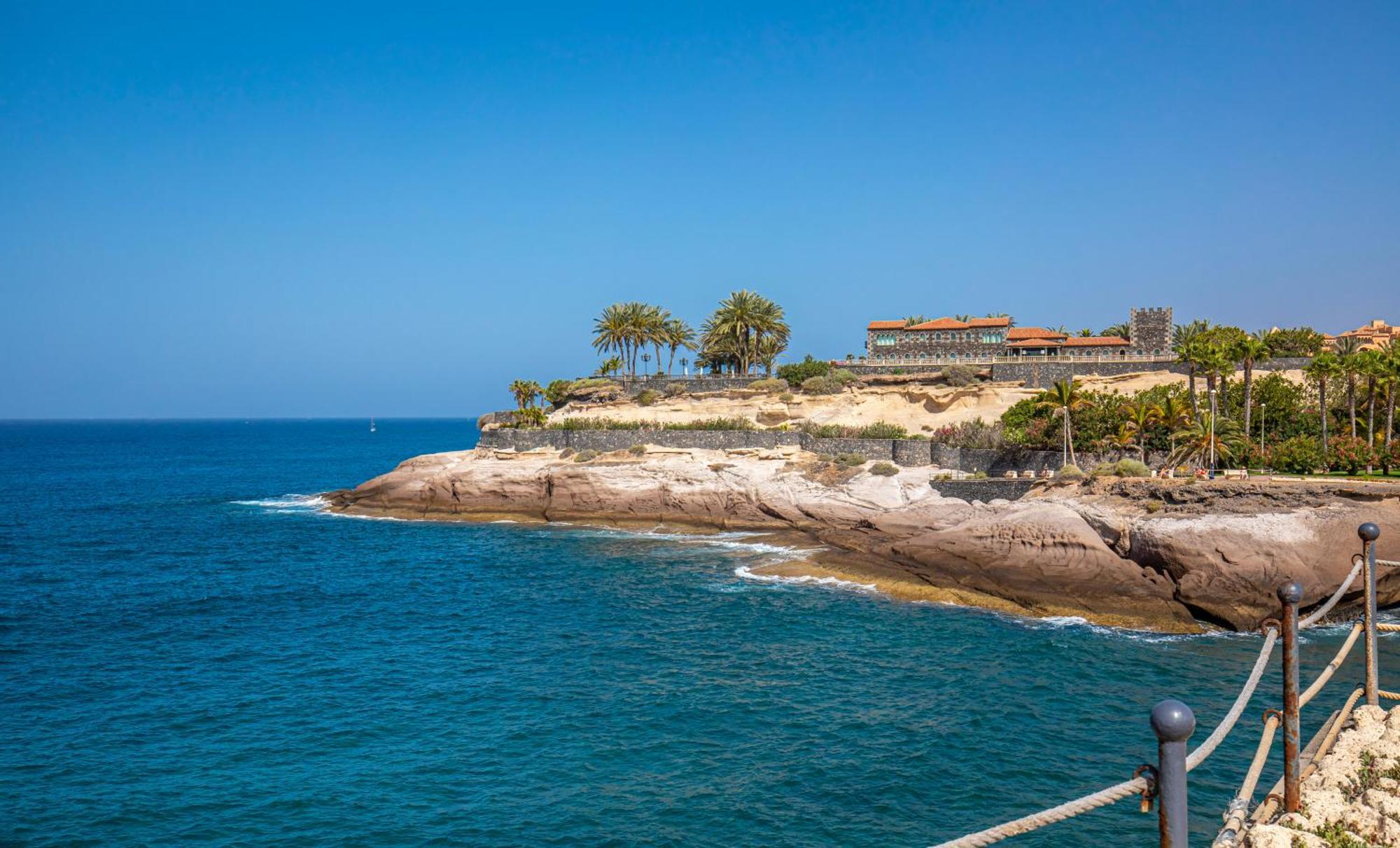 Las Americas Beach House Арона Экстерьер фото